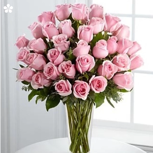 50 rosas pastel en esfera de cristal