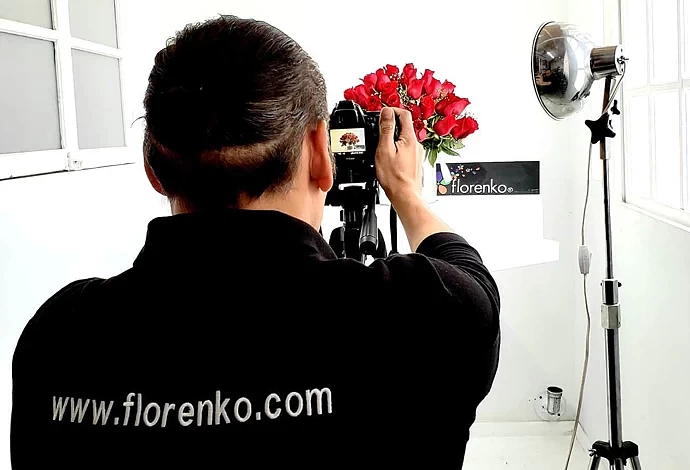 Florería Florenko, fotografiando los arreglos florales que inspiran y cambian entornos
